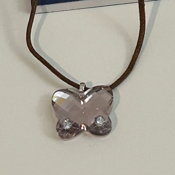 SWAROVSKI CRYSTAL MINI HEART PENDANT 0877253 - Picture 2 of 6
